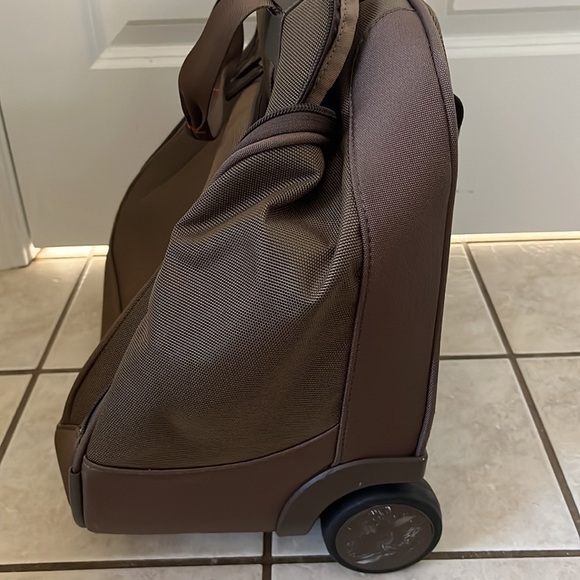 VICTORINOX Werks Traveler 3.0 WT 16” Wheeled Luggage Carry on Brown/Tan Unisex - Picture 6 of 15